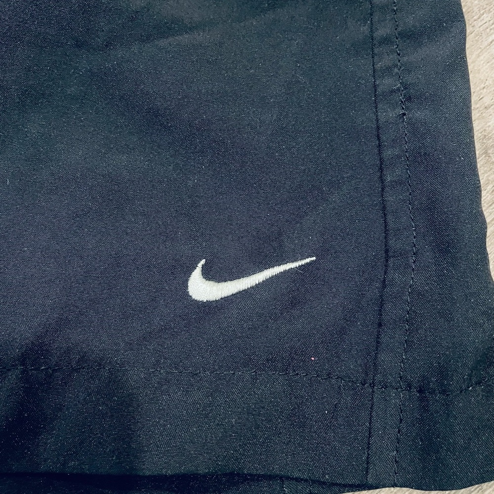 Naik shorts, running.. small women size